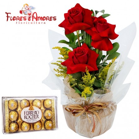 Arranjo Floral 3 Rosas + Ferrero 12 bombons 
